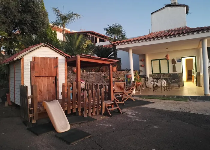 Dolores En Adeje Nyaraló Costa Adeje (Tenerife)