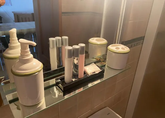 Dolores En Adeje Nyaraló *